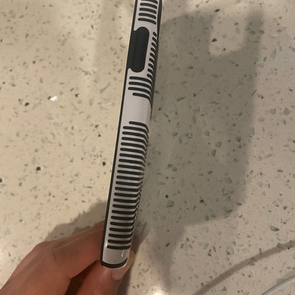 iPhone 11 Pro speck case - Picture 3 of 5